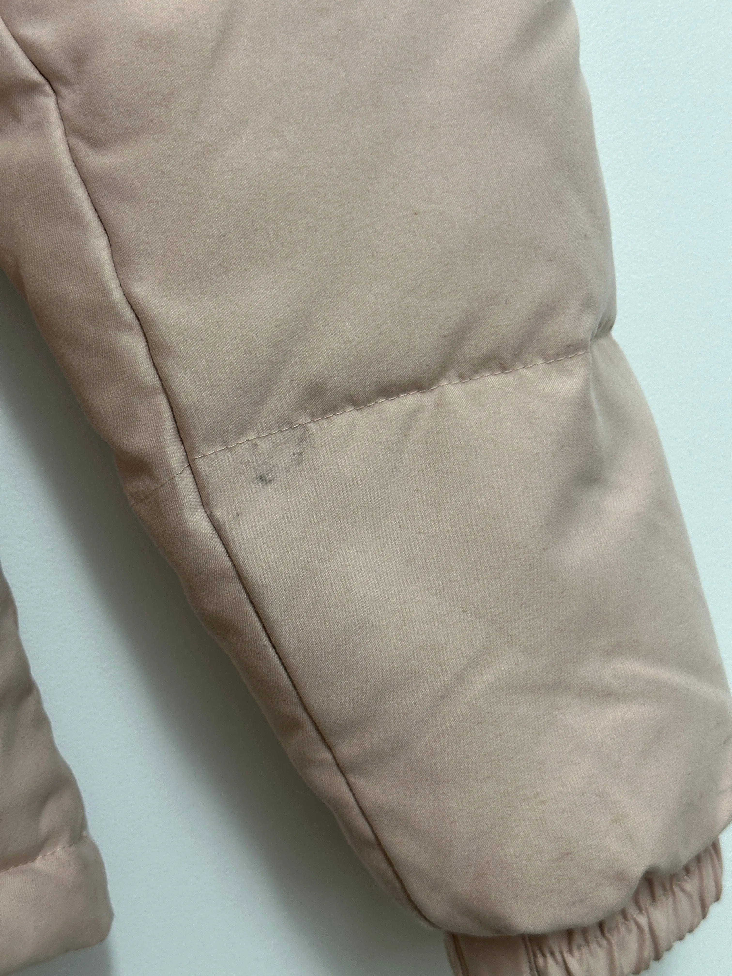 Hooded Puffer Jacket in Pink