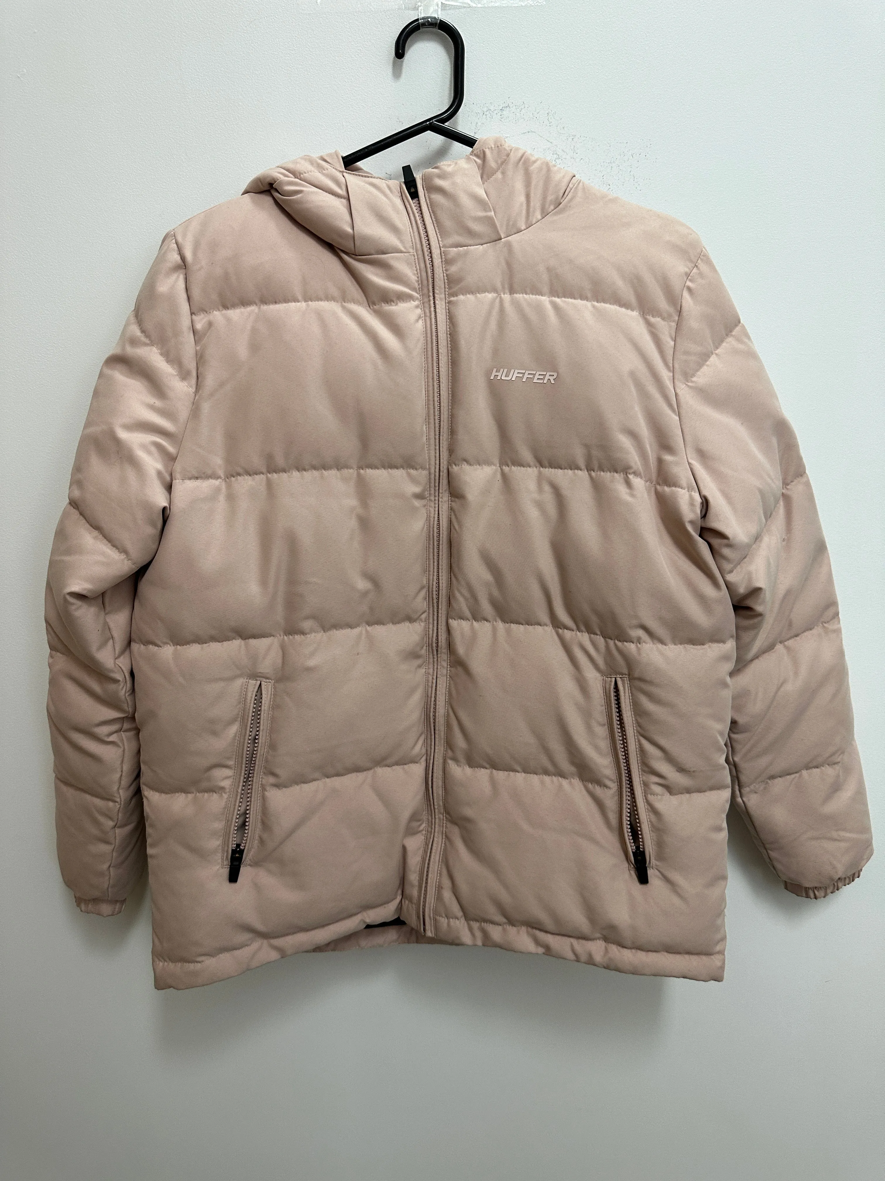 Hooded Puffer Jacket in Pink