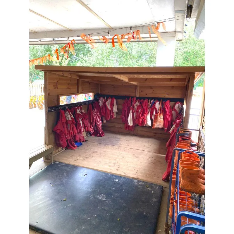 Outdoor Classroom Cabin