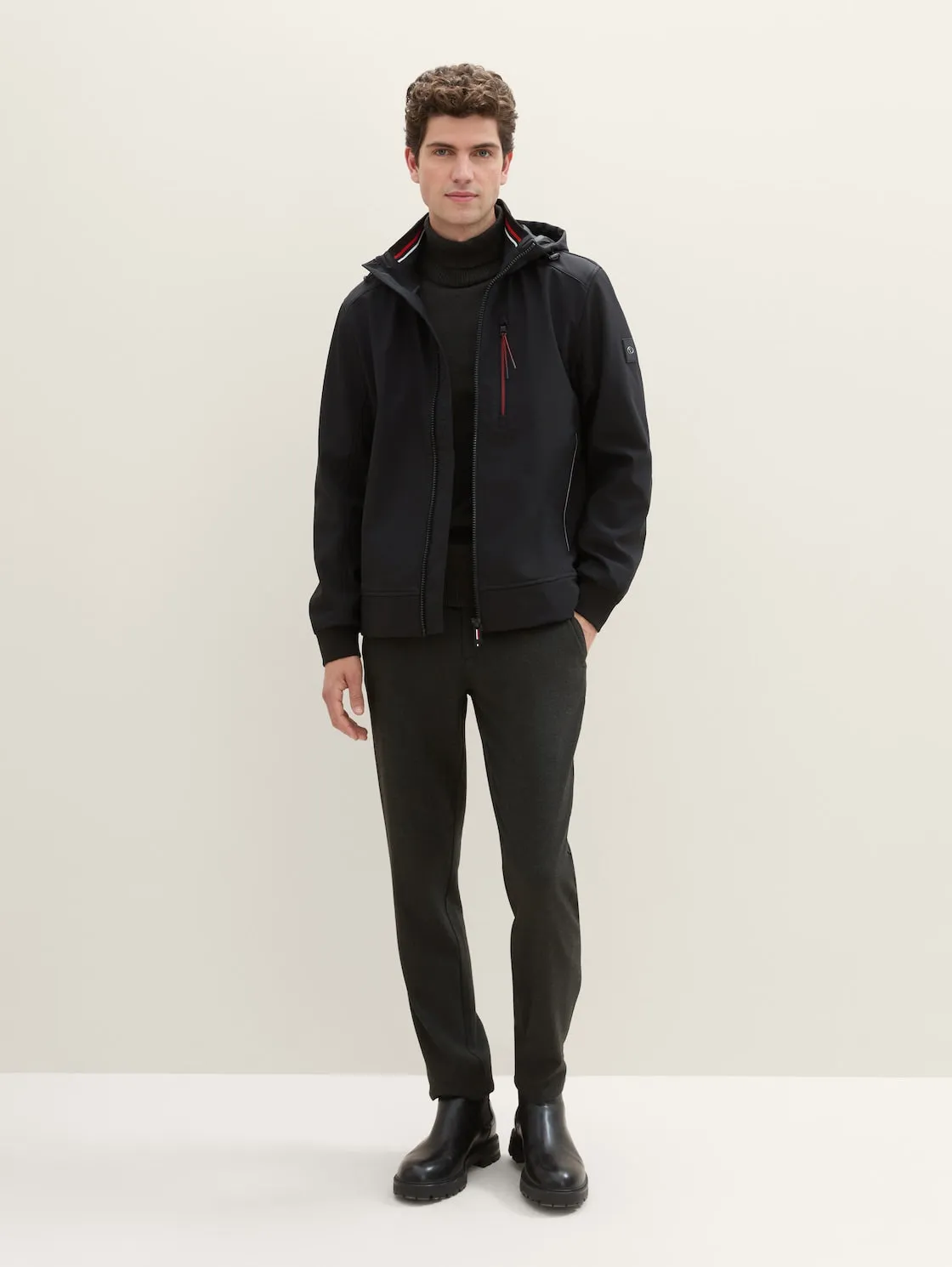 SOFTSHELL JACKET
